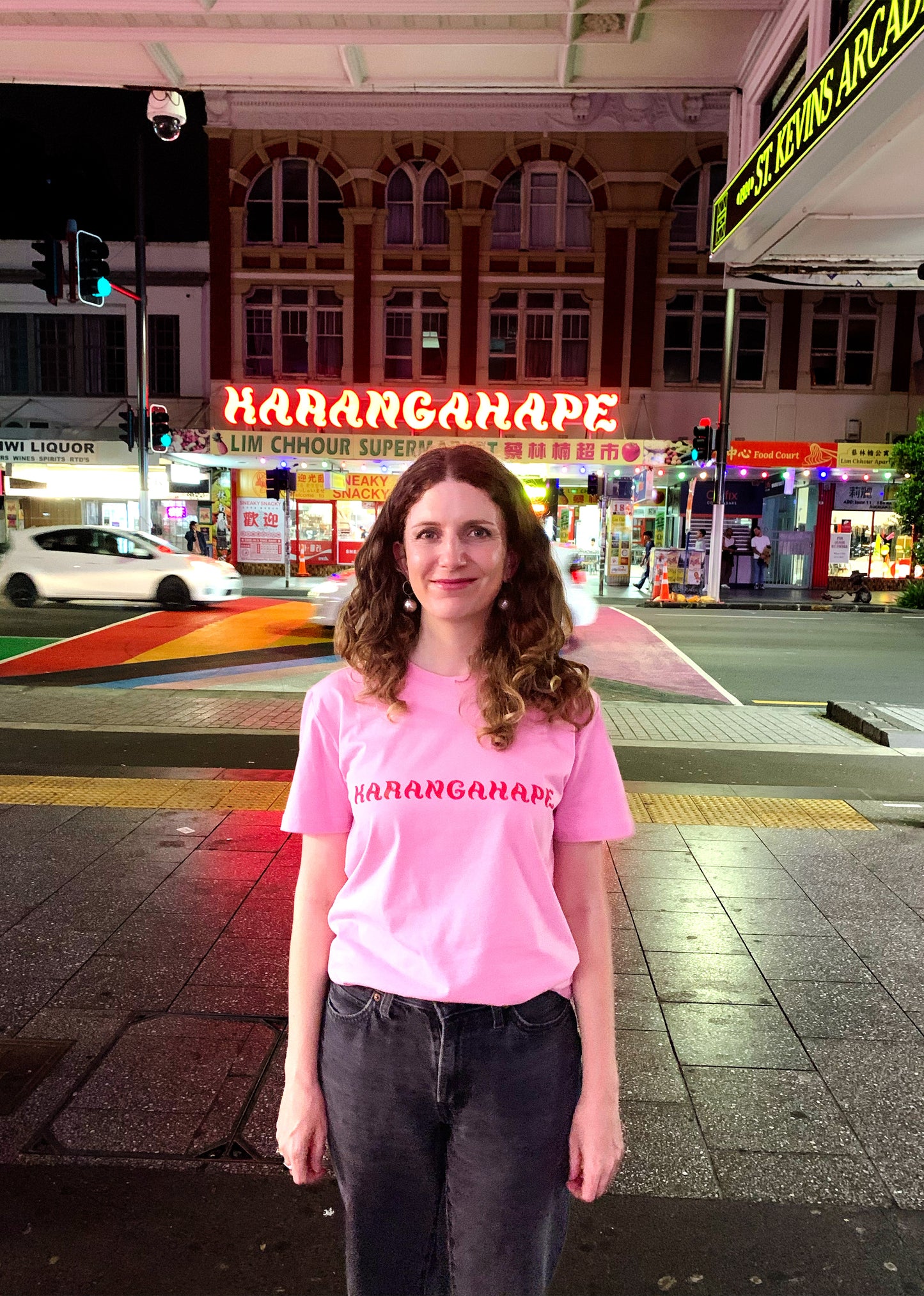 Karangahape T Shirt – Bubblegum